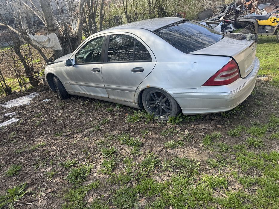 Mercedes C200 136hp