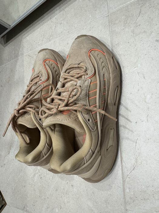 Дамски обувки, кубинки и ботуши  от естетвена кожа