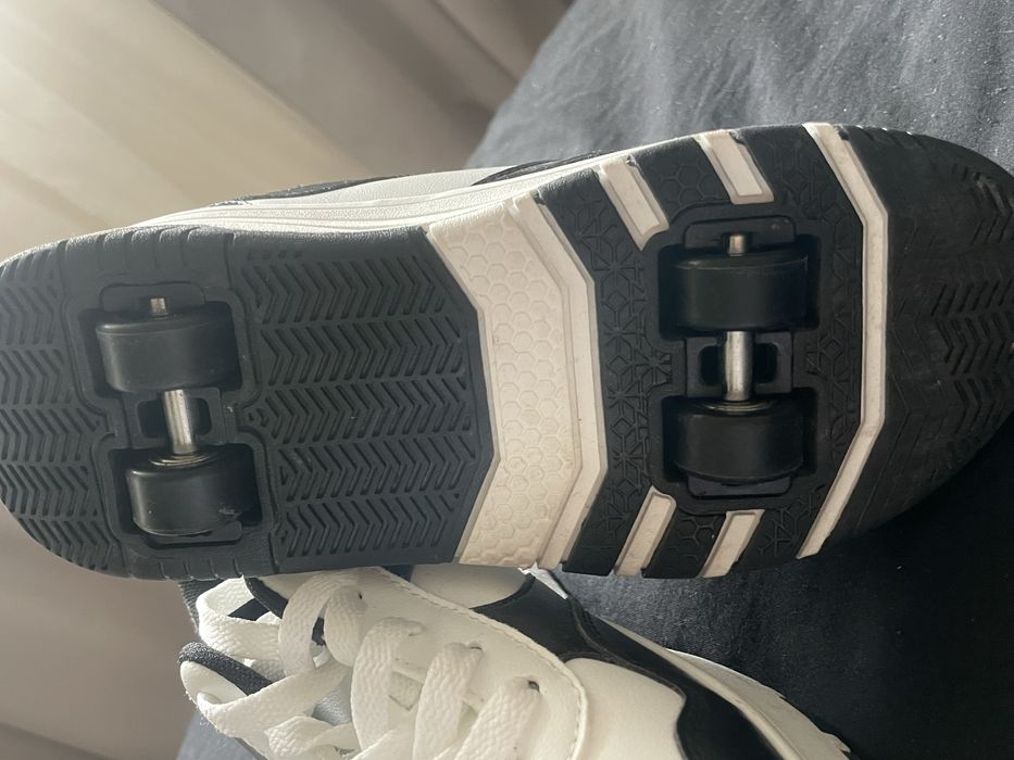 Кецове с колелца