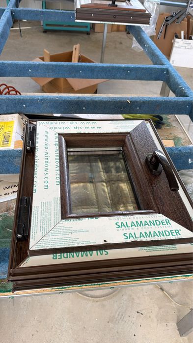 Пвц прозорче Salamander
