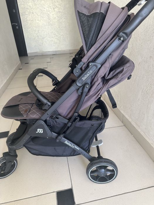 Прагулрчная коляска