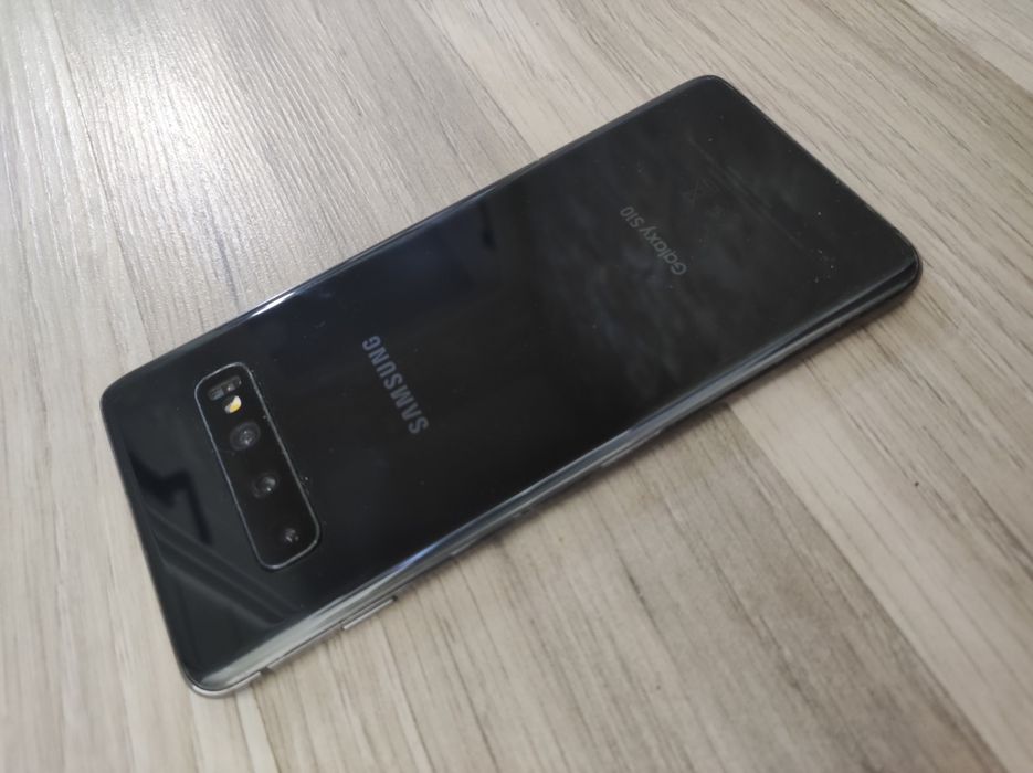 Samsung s10 8/128