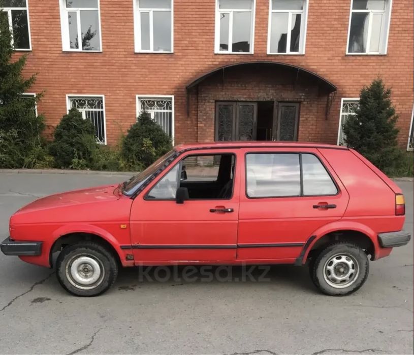 Volkswagen Golf 1985 г.