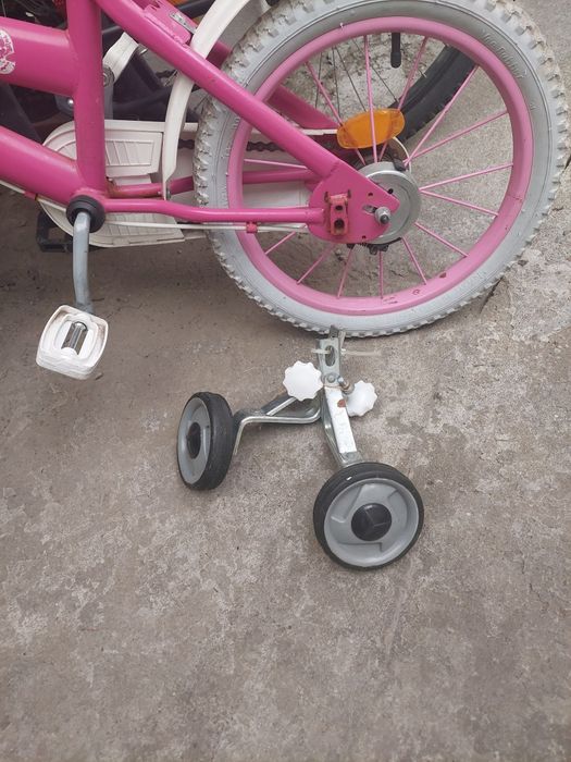 Bicicletă copii 4-7 ani