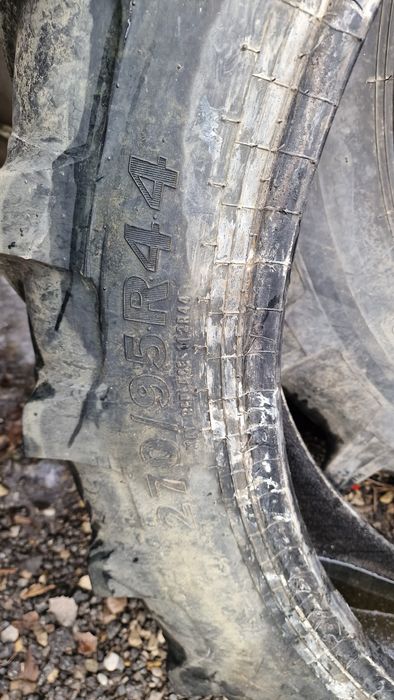 Cauciuc Agricol 11.2R44 (270/95R44) marca Alliance