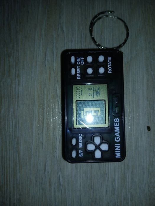 Игрушка на подобии тетриса