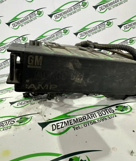 Panou sigurante si relee 90589541 Opel Astra 2004 2.0 DTI MT (101 hp)