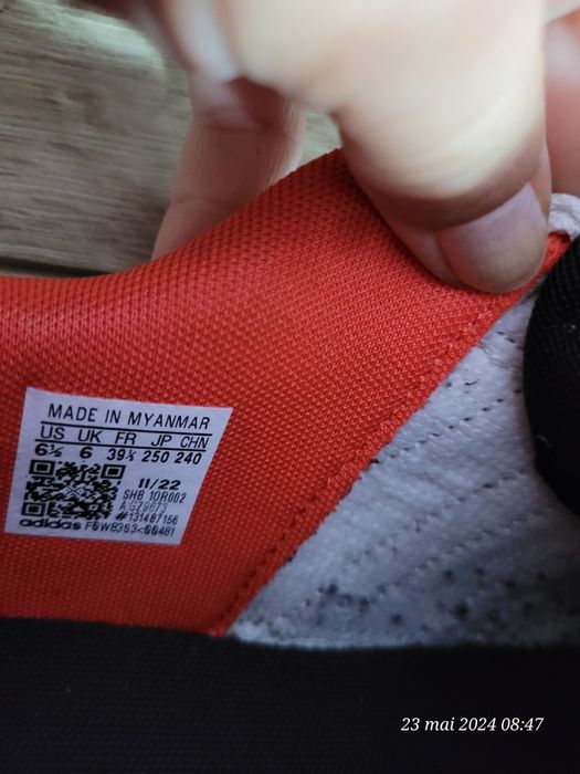 Adidasi baieti/barbati , mar 39