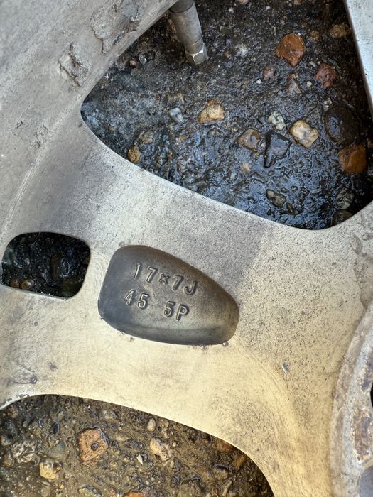 Продам диски на рав 4 R17