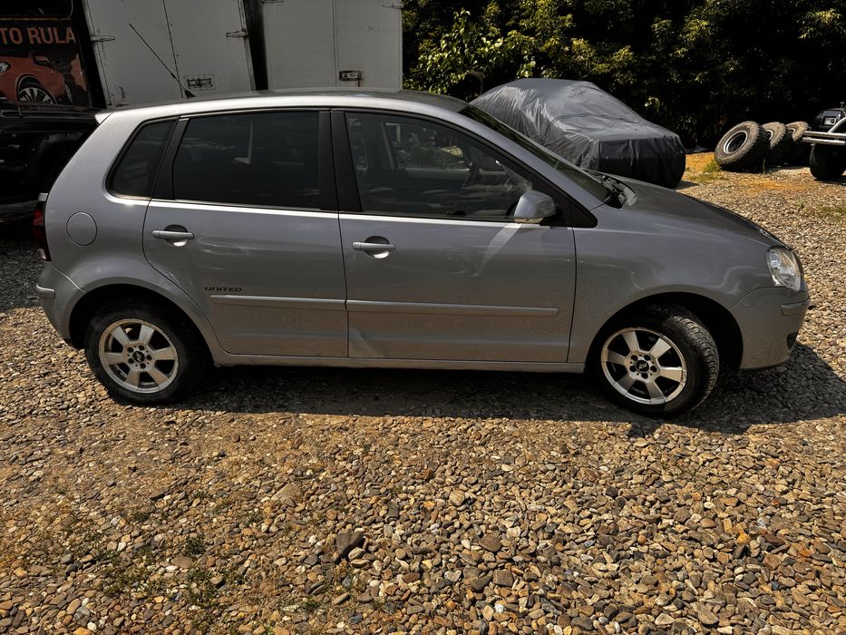 VOLKSWAGEN Polo 2009 — imagine 3