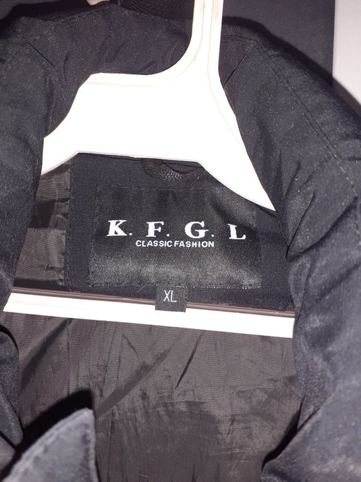 Продам куртку зимняя. 15000тг.