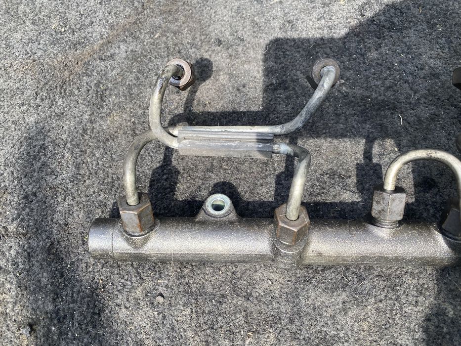 Горивна рейка със сензор Range Rover L322 3.0d M57