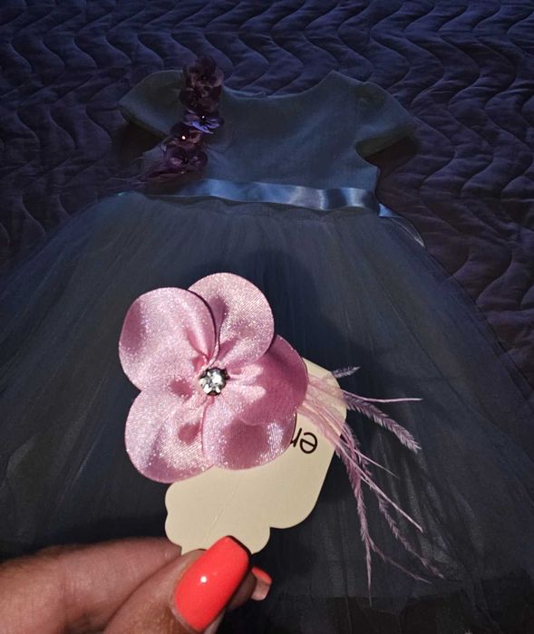 Рокля за шаферка 5-6 г. с фиба за коса