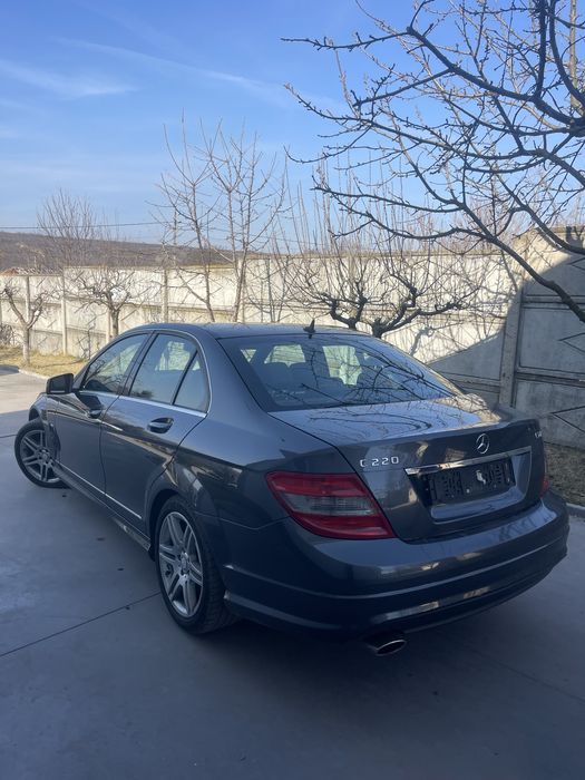 Dezmembrez mercedes c w204 2.2 euro 5 automat