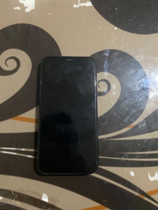Vand iphone 11 pro in stare perfecta de functionare