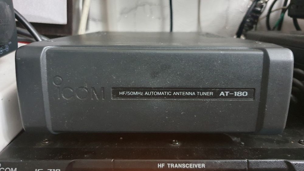 Icom IC-718+автотюнер+б/п+Интерфейс