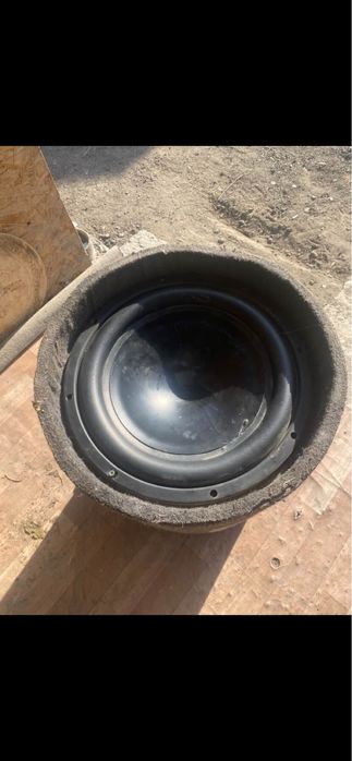 Сабвуфер сатам срочно