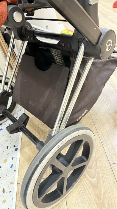Cybex priam коляска