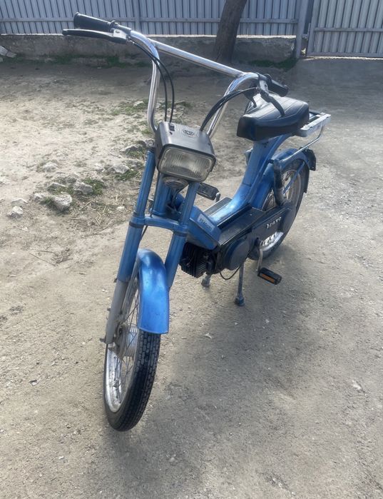 Vand sau schimb moped piaggio bravo
