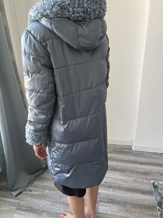 Зимний пуховик женский