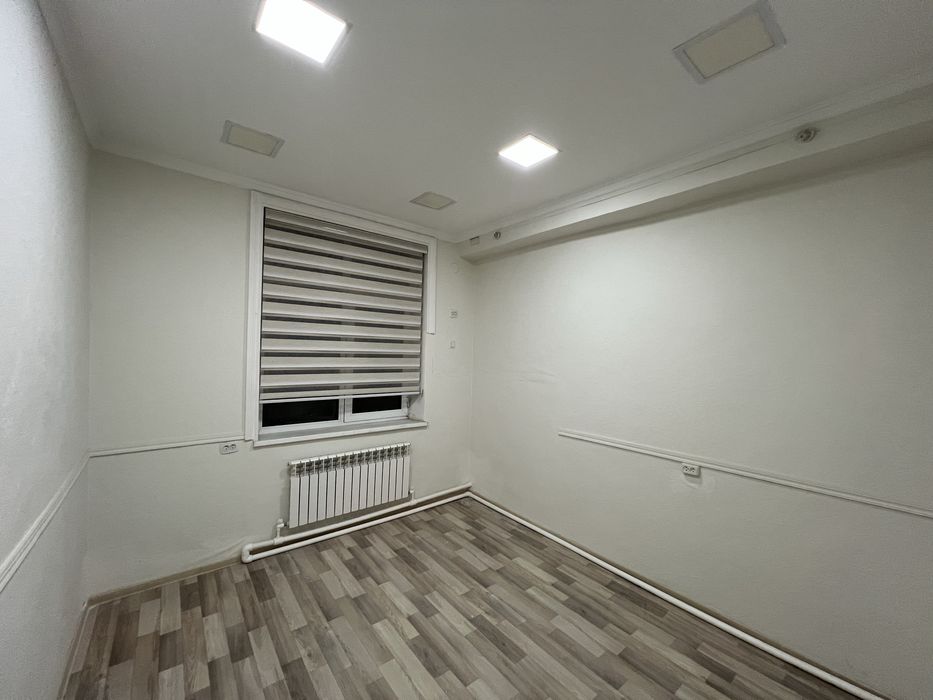 Аренда под офис 12м2, 10 минут от метро Бодомзор 150$