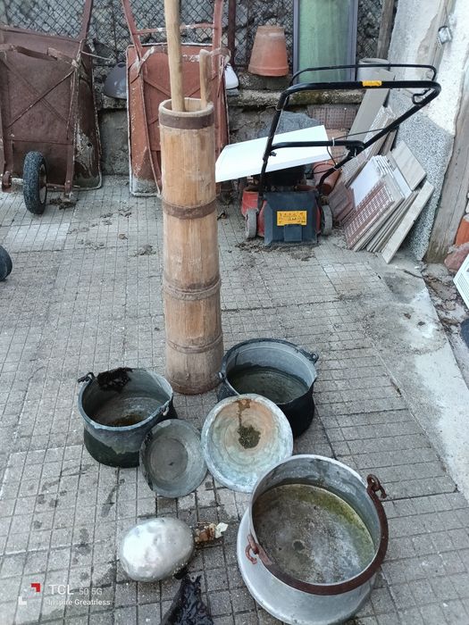 Менци бакъри по 30 евро бройката