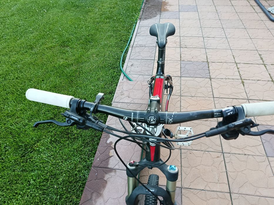 Trek elite 9.8 carbon full xt