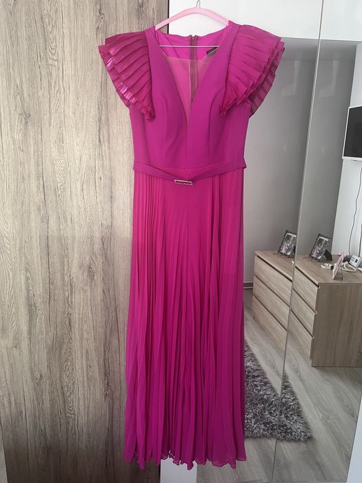 Salopeta tip rochita