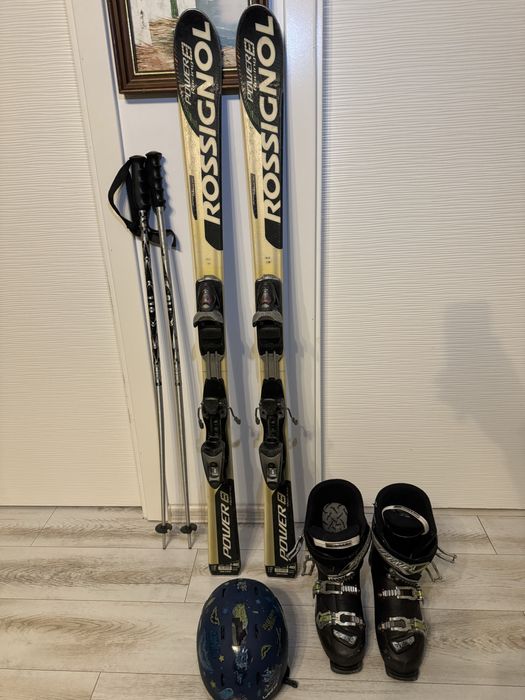 Vand echipament ski complet