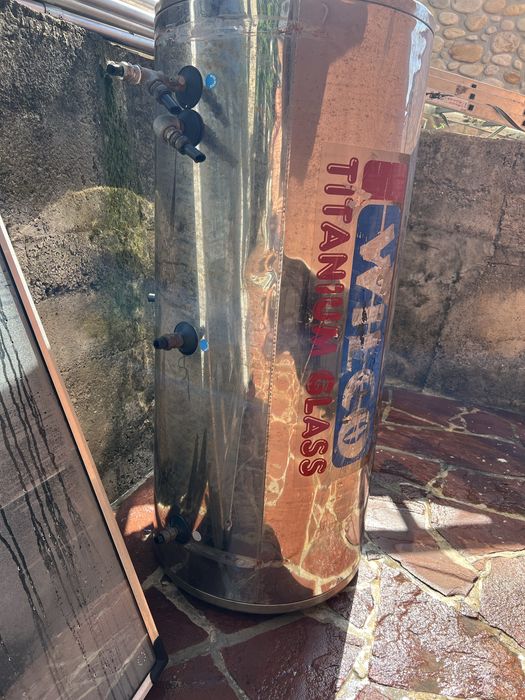 Гръцки соларен комплект 200L Wilco Titanium Glass + 2 Keymark колектора