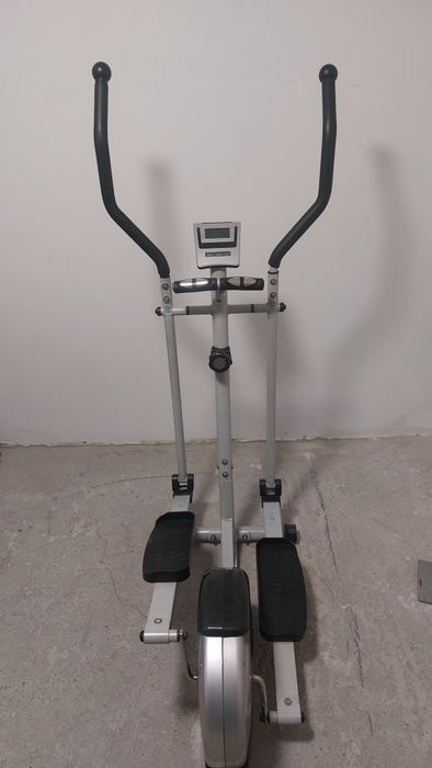 Степер  фитнес уред