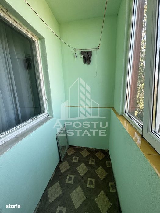 Apartament cu o camera de vanzare in zona Aradului |36 mp| decomandat