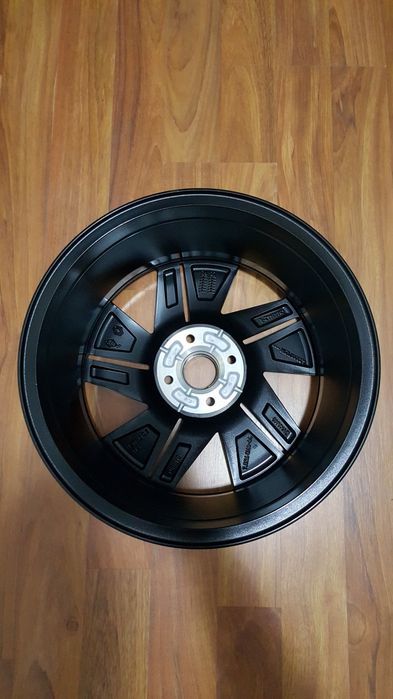 JanteRenaultClioCapturZoeTwingoModusWindMeganeScenicLoganSanderoJoggerLodgyDokkerSpringStepwayNissanMicraNote4X100
