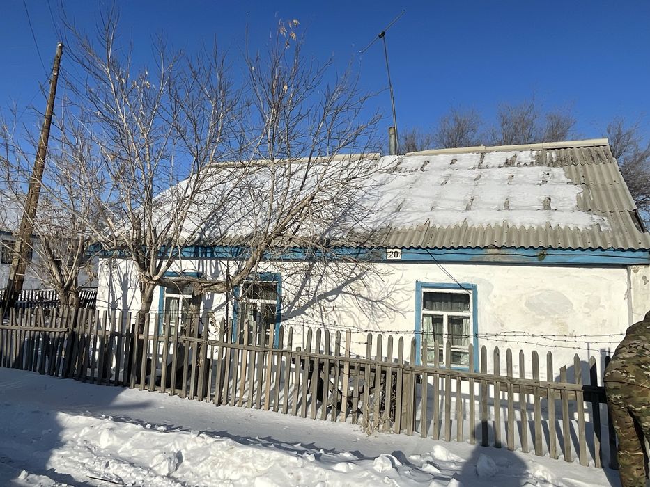 Продается дом гараж вода