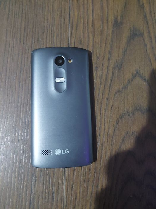 De vânzare tot ce se vede in poze. Preț 200 de lei NEG.