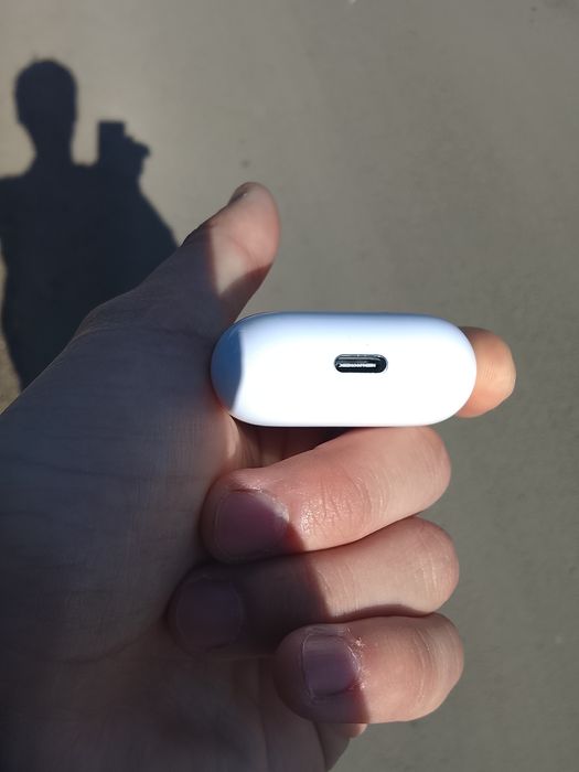 Айрподс 4.зарядка Тайпси