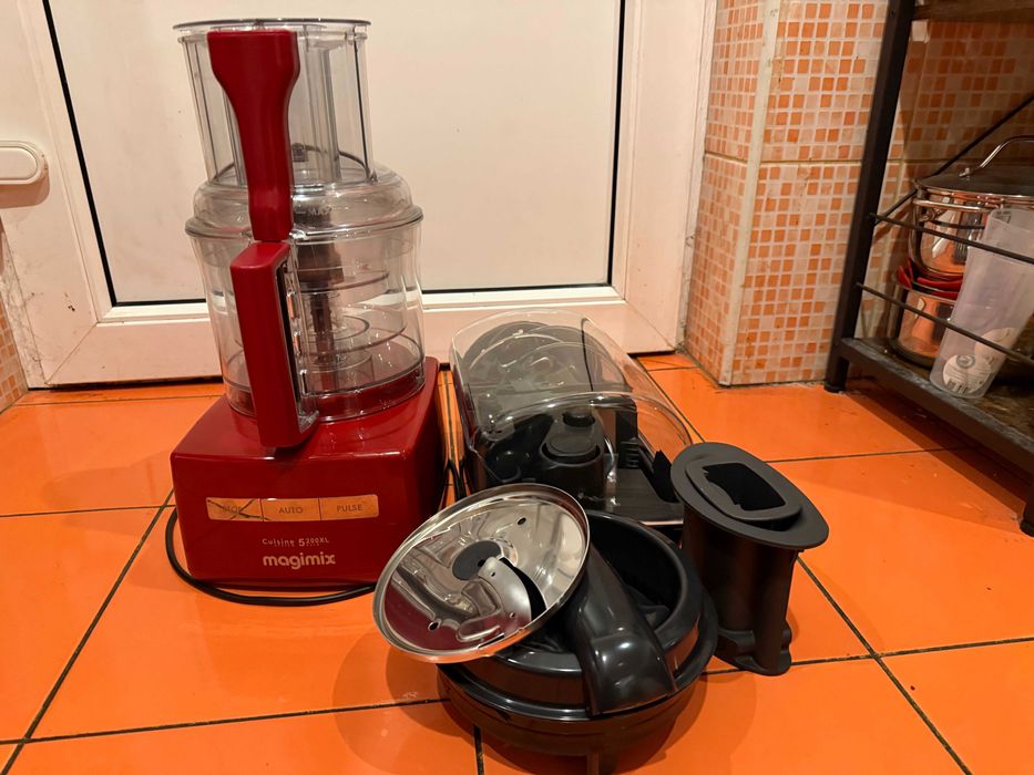 Robot multifunctional Magimix CS5200XL, 1100W