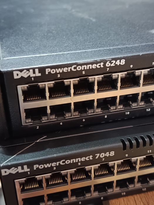 Dell PowerConnect 6248 Gigabit Switch - Ideal pentru server rack/rețea
