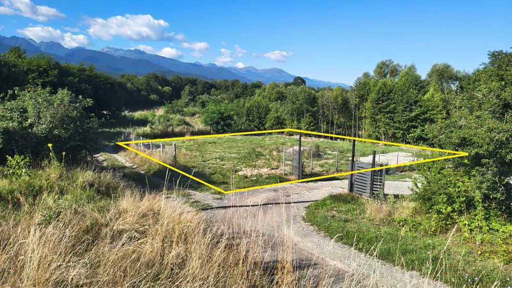 Oportunitate: Vand teren de 1100 mp, deosebit, in localitatea Arpasu de Sus, la poalele Muntilor Fagaras