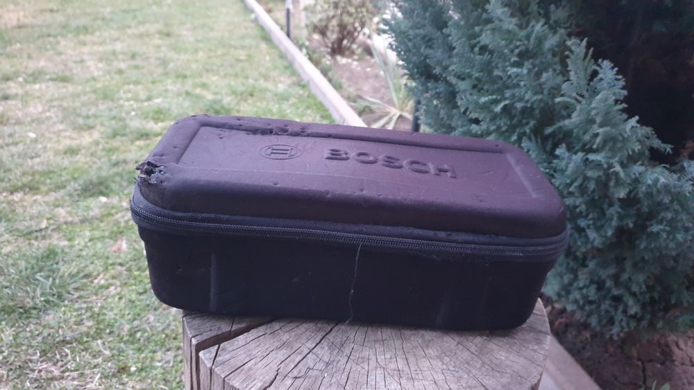 Foarfeca tuns iarba/gard viu Bosch