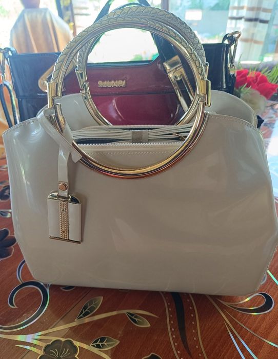 Официални чанти/бяла,бежавс,бордо/