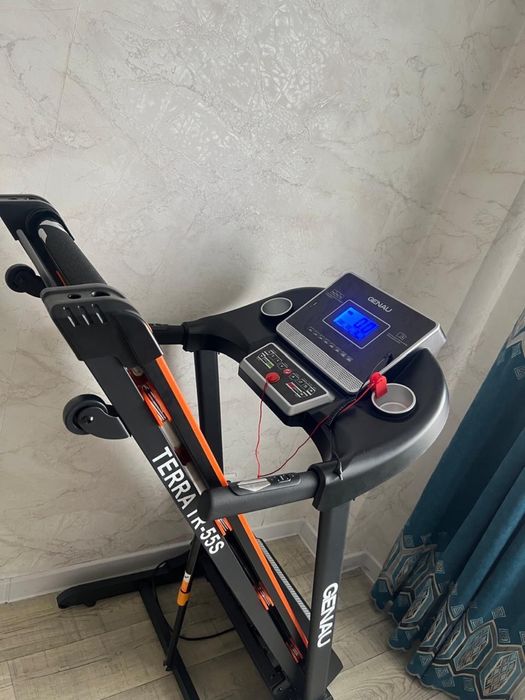 Продаю бегавую дорожку