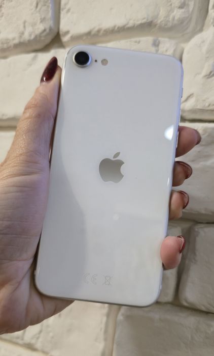 Iphone SE 2020 като нов