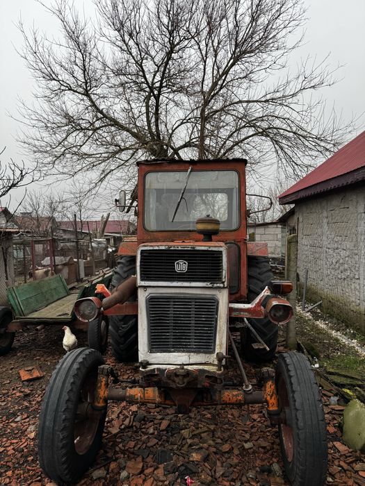 Tractor UTB 650.