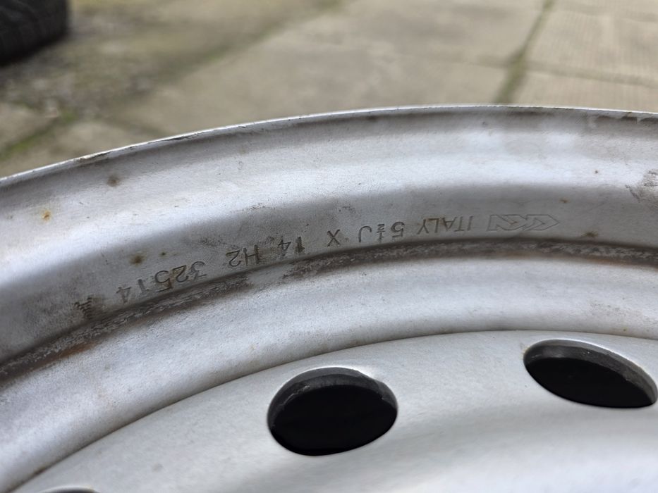 1бр Желязна джанта за рвмарке, платформа