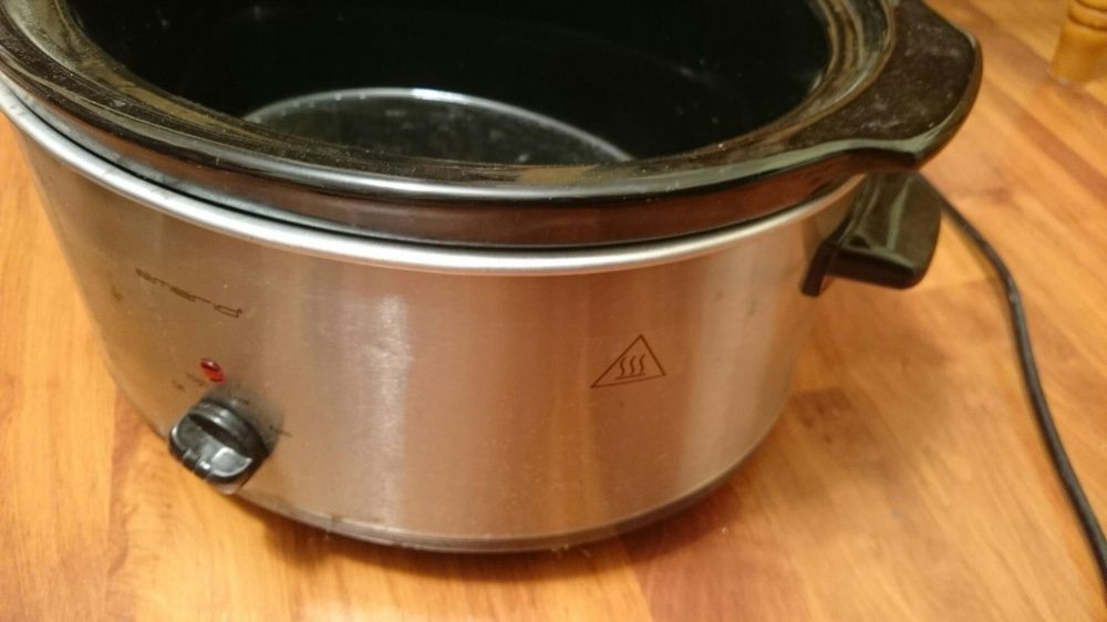 Crok pot low cooker Emerio fara capac