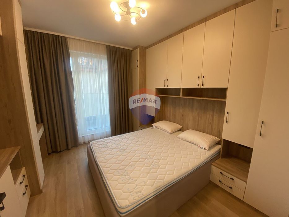 Дава се под наем Тристаен апартамент в к.к. Св.Св. Константин и Елена - 103 кв.м за 1296.42 € - Снимка #10