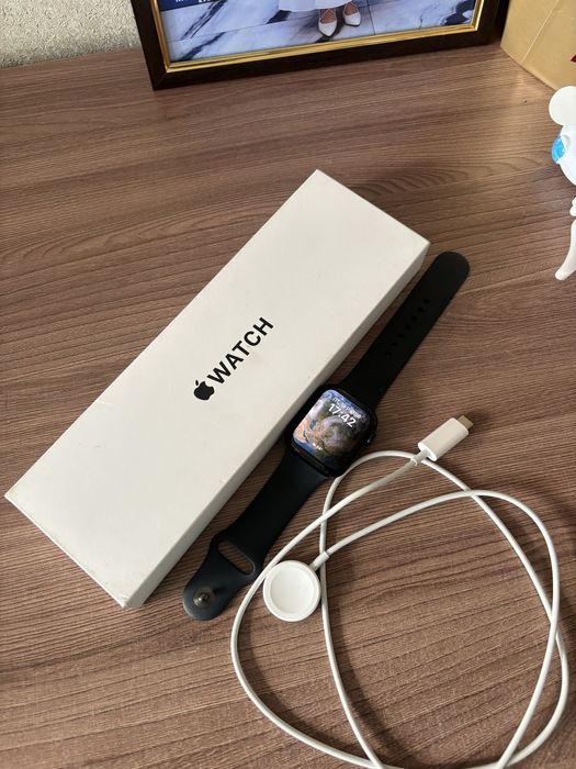 Apple watch SE(2gen) 2023