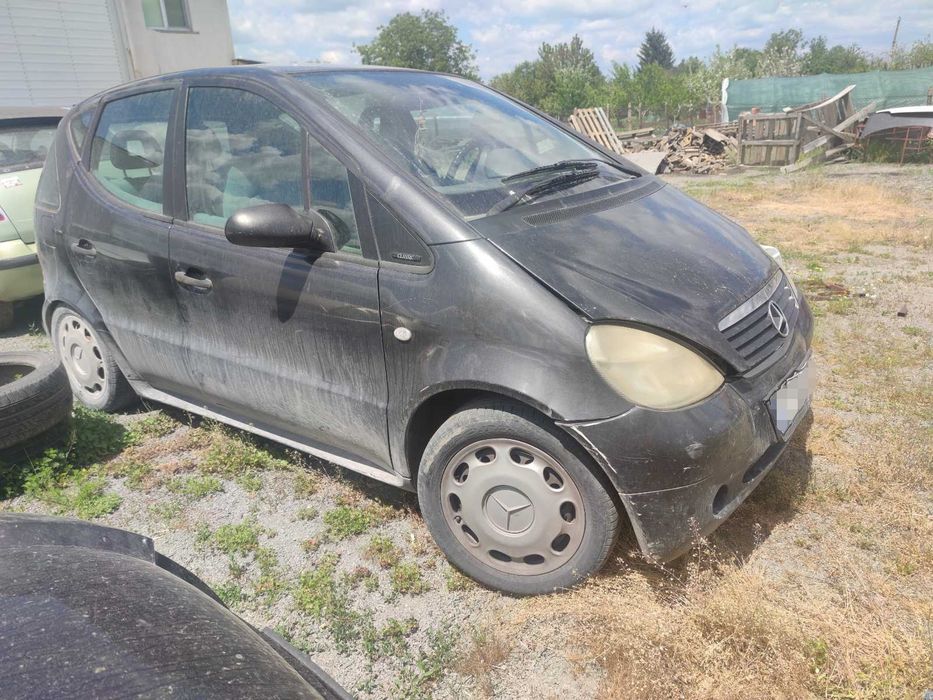 Мерцедес А 160 на части