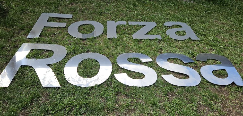 Reclamă Originală FORZA ROSSA Oficial ( Ferrari )